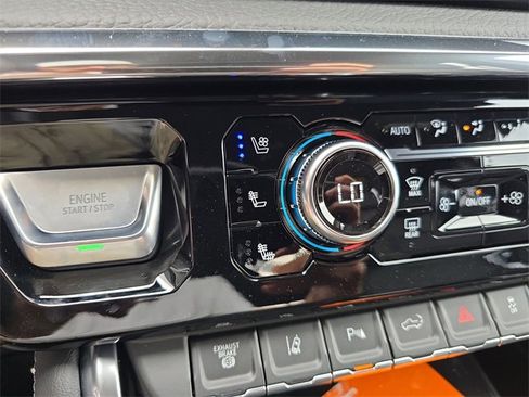 New 2025 GMC Sierra 2500 Denali w/ Denali Reserve Package image 22