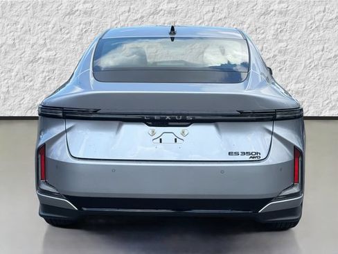 New 2026 Lexus ES 350h AWD w/ Cold Area Package image 4
