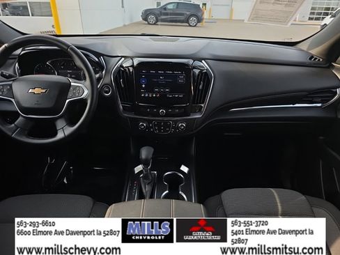 Used 2023 Chevrolet Traverse LT AWD/4WD image 23