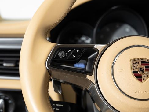 Used 2016 Porsche Macan S image 31