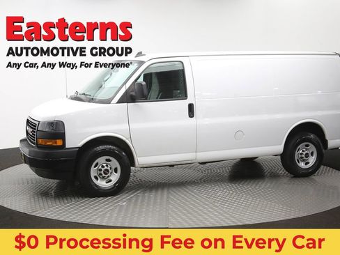 Used 2020 GMC Savana 3500 w/ Driver Convenience Package RWD image 58
