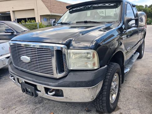 Used 2006 Ford F350 Lariat AWD/4WD image 2