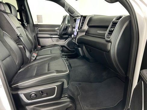 Used 2025 RAM 1500 Laramie image 18