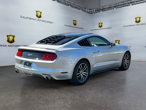 Used 2016 Ford Mustang GT RWD image 5
