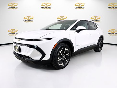 Used 2025 Chevrolet Equinox EV LT image 3