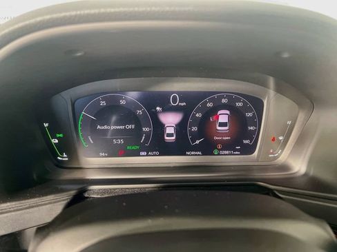 Used 2024 Honda Accord Sport image 15