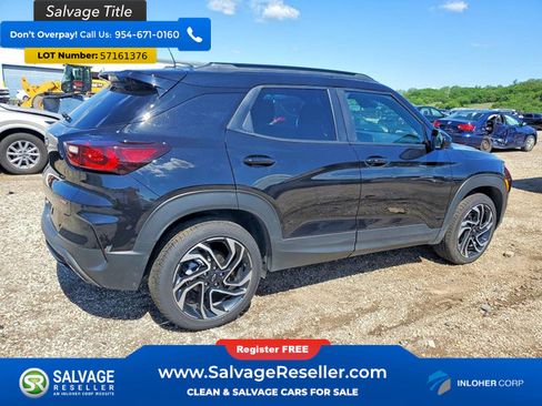 Used 2025 Chevrolet TrailBlazer RS FWD image 4