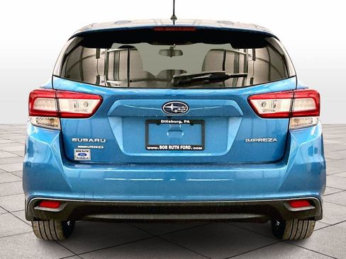 Used 2019 Subaru Impreza 2.0i image 4
