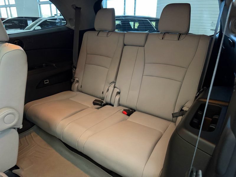 Used 2019 Honda Pilot Elite image 18