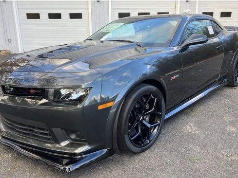 Used 2015 Chevrolet Camaro Z/28 RWD image 1