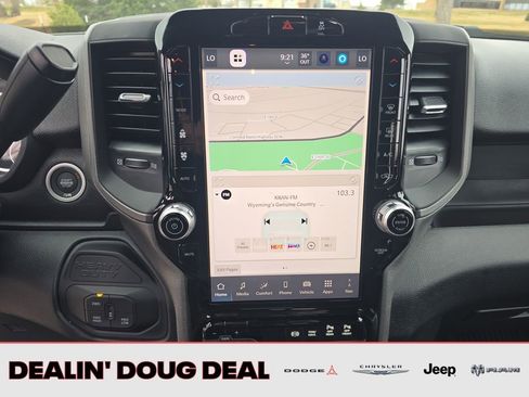 New 2026 RAM 2500 Tradesman AWD/4WD image 19