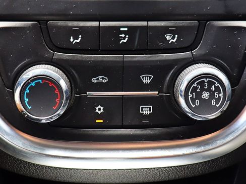 Used 2016 Buick Encore FWD image 45