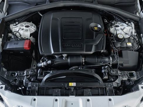 Used 2022 Jaguar F-PACE S image 17