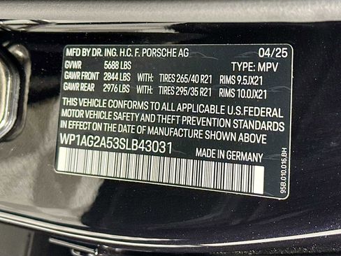 New 2025 Porsche Macan S image 34