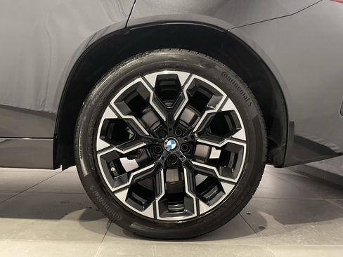 Used 2025 BMW X3 xDrive30i w/ M Sport Package image 8