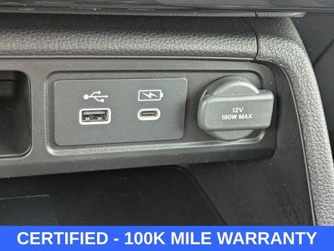 Certified 2024 Honda Pilot Touring image 31