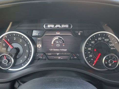 New 2026 RAM 1500 4x4 Crew Cab image 14