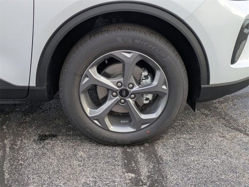 New 2025 Ford Escape ST-Line w/ Tech Pack #1 image 23