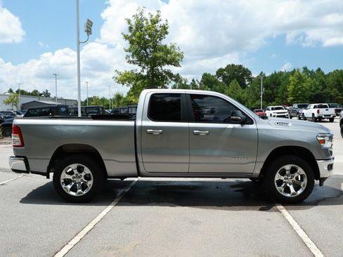 Used 2020 RAM 1500 Big Horn AWD/4WD image 3