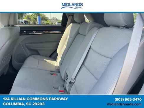 Used 2013 Kia Sorento LX w/ Convenience Pkg FWD image 10