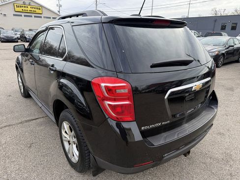 Used 2017 Chevrolet Equinox LT w/ Convenience Package image 4