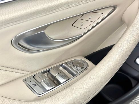 Used 2022 Mercedes-Benz E 53 AMG 4MATIC Sedan image 40
