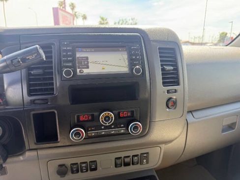 Used 2019 Nissan NV 3500 SL RWD image 15