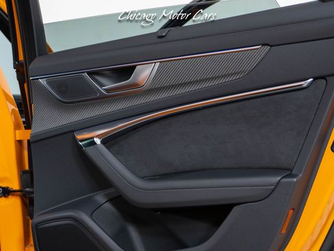 Used 2022 Audi RS 6 image 56