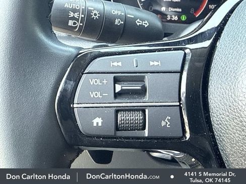 Used 2025 Honda Pilot Touring image 28