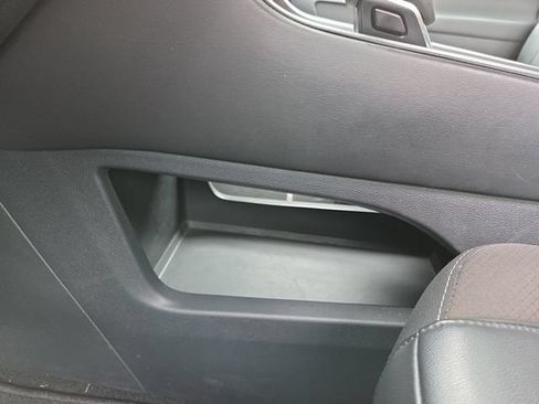 Used 2025 Nissan Pathfinder SL AWD/4WD image 28