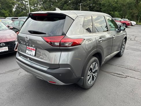 Certified 2023 Nissan Rogue SV AWD/4WD image 7