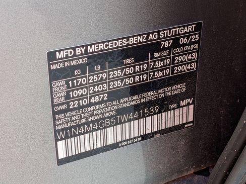 Certified 2026 Mercedes-Benz GLB 250 image 36
