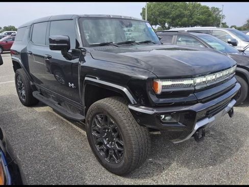 Used 2025 GMC Hummer EV 2X AWD/4WD image 2