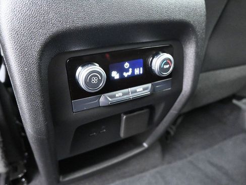 Used 2025 GMC Acadia Elevation image 20