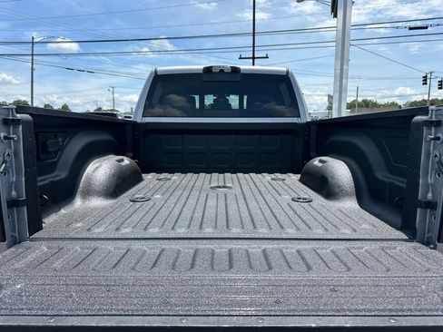 Used 2022 RAM 2500 Laramie w/ Night Edition AWD/4WD image 10