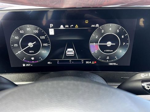 Used 2024 Kia Sportage SX image 21