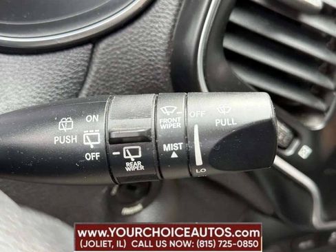 Used 2019 Jeep Cherokee Latitude w/ Popular Appearance Group AWD/4WD image 10