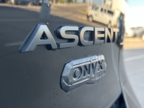 Used 2024 Subaru Ascent Onyx Edition AWD/4WD image 9