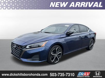 Used 2023 Nissan Altima 2.5 SR