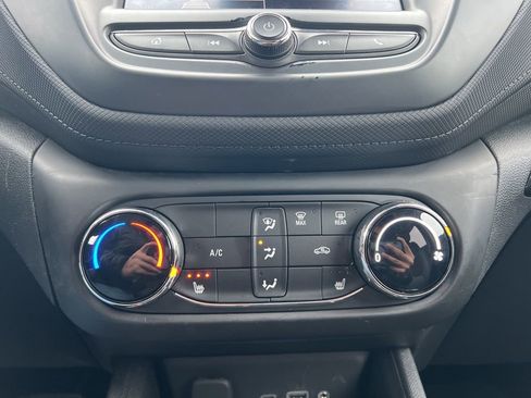 Used 2023 Chevrolet TrailBlazer LT image 20