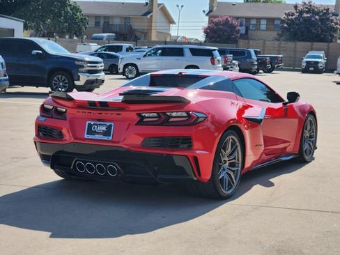 Used 2024 Chevrolet Corvette Z06 RWD image 14