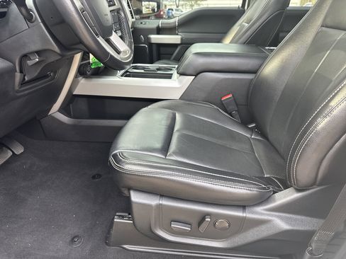 Used 2021 Ford F250 Lariat image 9