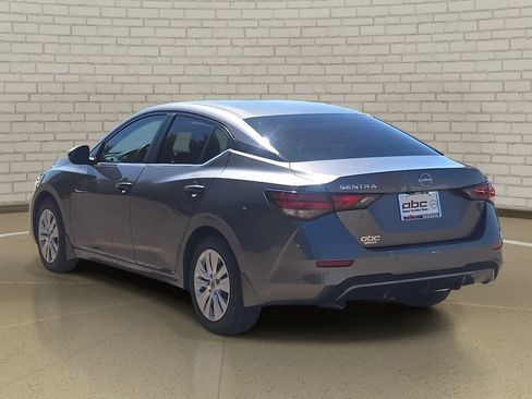 Used 2025 Nissan Sentra S FWD image 7