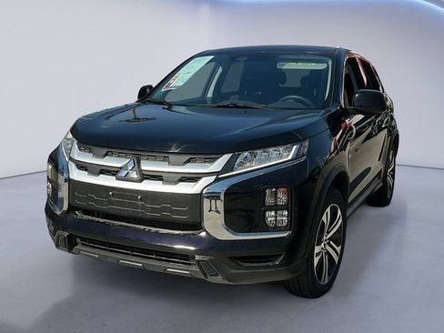 Used 2025 Mitsubishi Outlander Sport ES AWD/4WD image 1