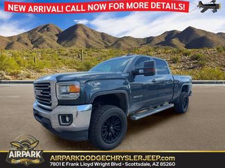 Used 2018 GMC Sierra 2500 SLE w/ HD SLE Preferred Plus Package AWD/4WD video 1