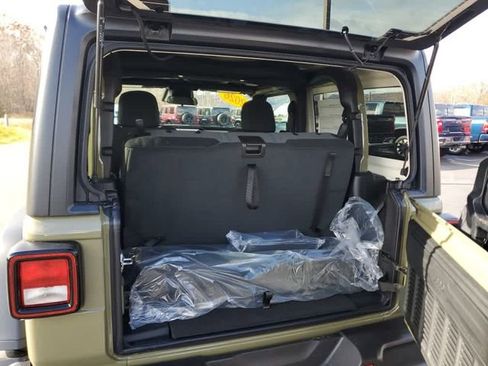 New 2026 Jeep Wrangler Sport AWD/4WD image 10