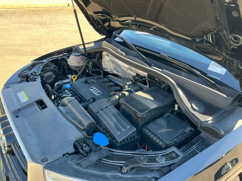 Used 2018 Audi Q3 2.0T Premium w/ Convenience Package image 24