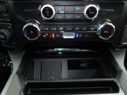 New 2026 Ford F250 Lariat image 22