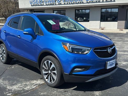 Used 2018 Buick Encore Essence AWD/4WD image 1