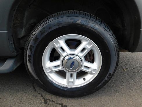 Used 2003 Ford Explorer Sport XLT image 21